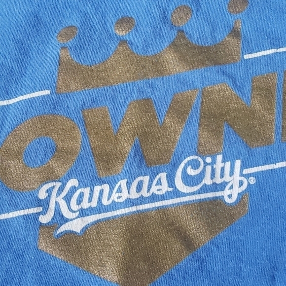 Kansas City Royals blue tee with gold graphics - Picture 6 of 9